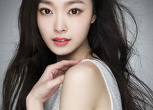 郑仁雅个人资料,才华横溢的影视新星，多面魅力展现