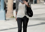 外国明星街拍,外国明星的潮流穿搭解析